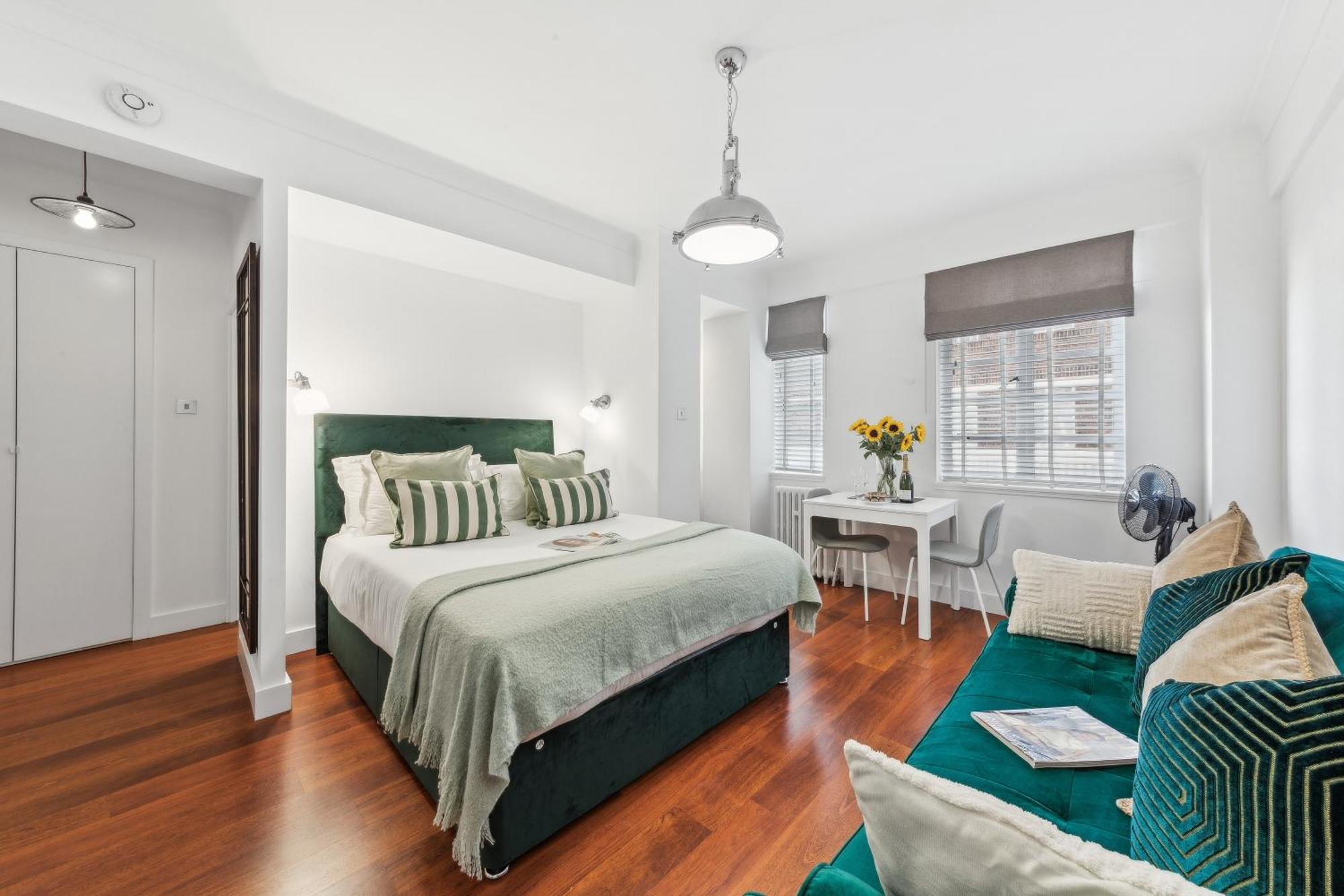 Nell Gwynn Chelsea Accommodation Лондон Екстер'єр фото